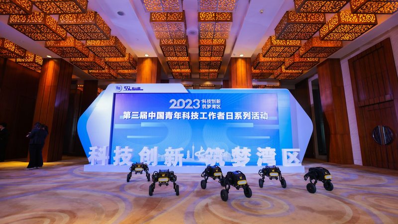 SaaS平台运营模式：企业数字化转型的新引擎
